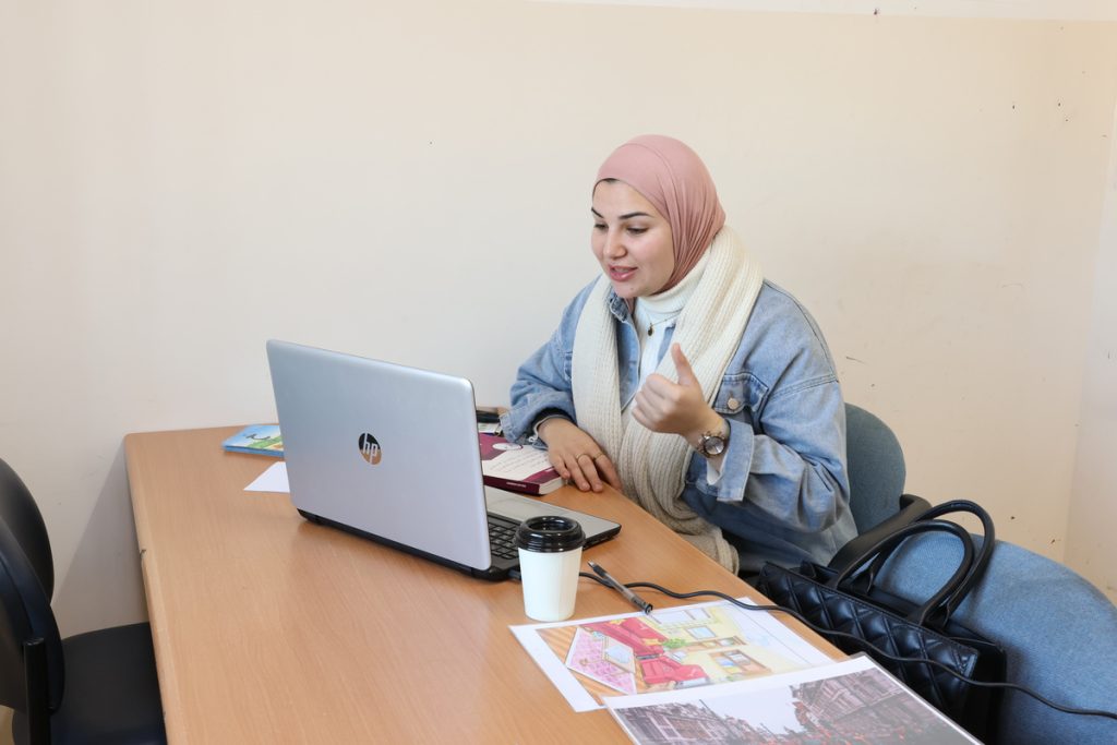 Private Palestinian Arabic Tutor Online